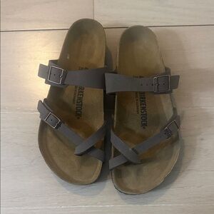$65 Size 10 Birkenstock Dark Brown Cross-Strap Sandals